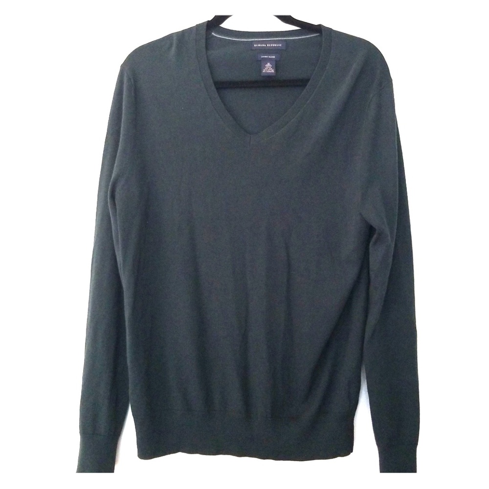Banana Republic Green V-neck Sweater